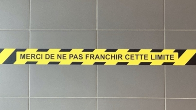 merci-de-ne-pas-franchir-bande-1mx70mm